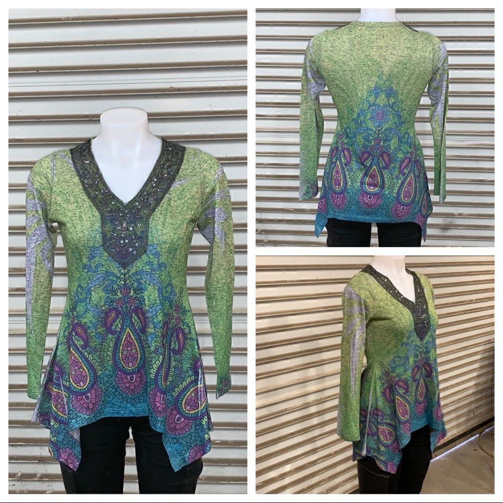 🛍Daniel Benjamin handkerchief top EUC size medium